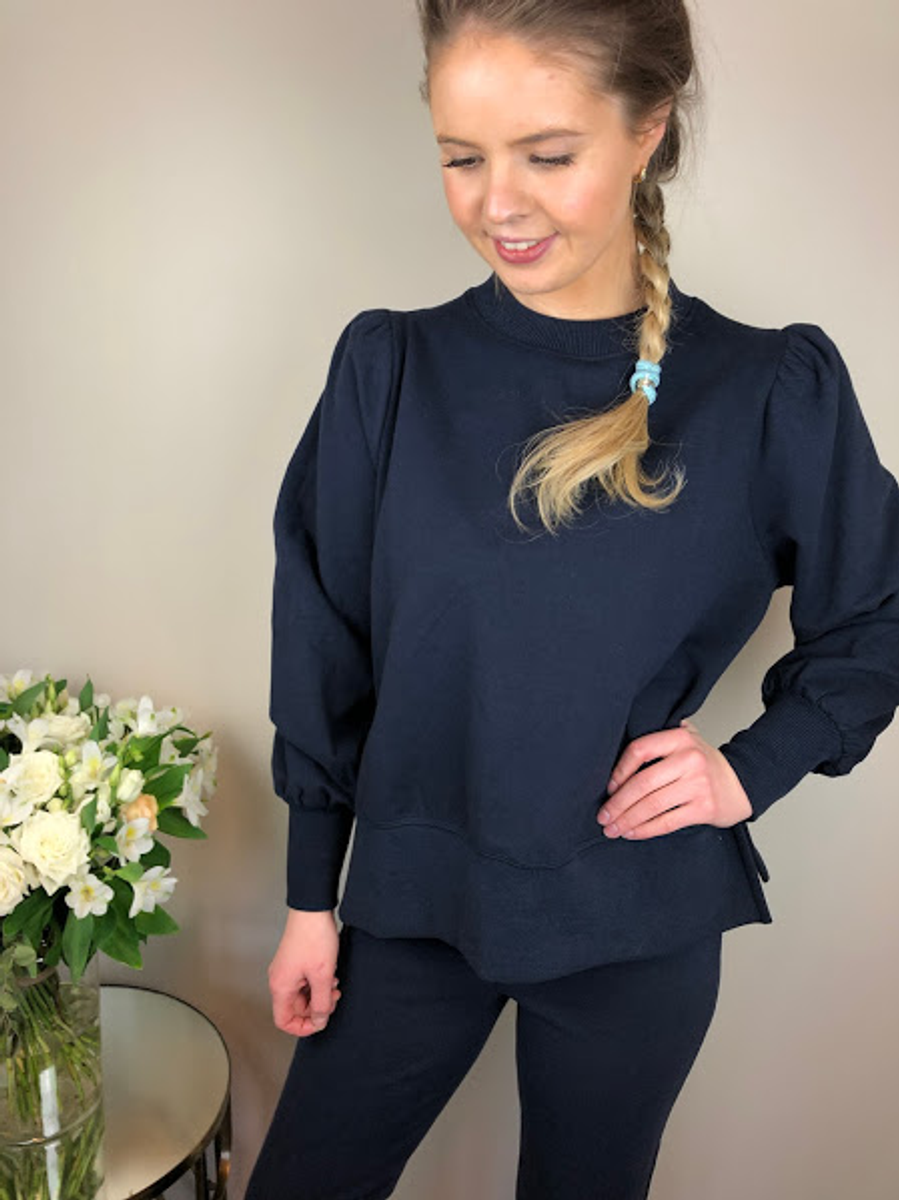 Ella & il sarena sweater clearance