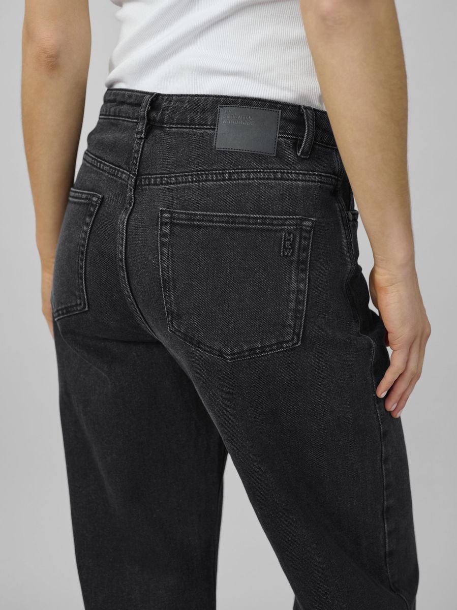 My Essential Wardrobe 35 The Louis 139 High Wide Black Retro Wash