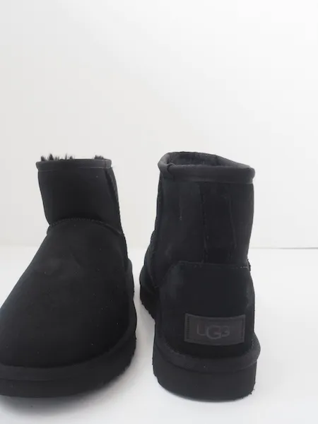 Hovedbilde UGG Classic Mini II Black
