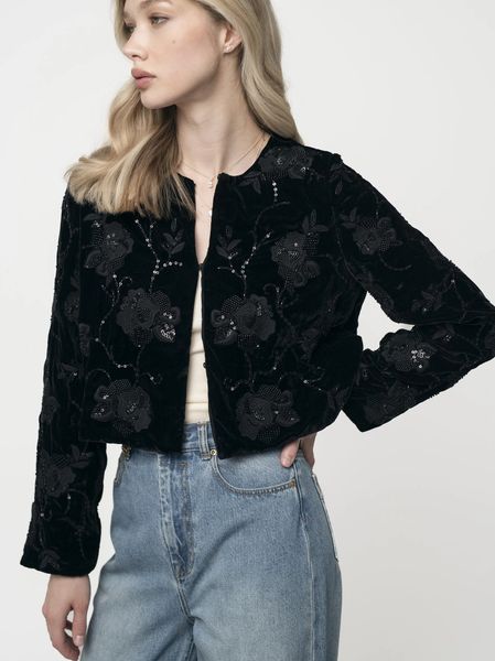 Hovedbilde Pia Tjelta Parker Rose Black