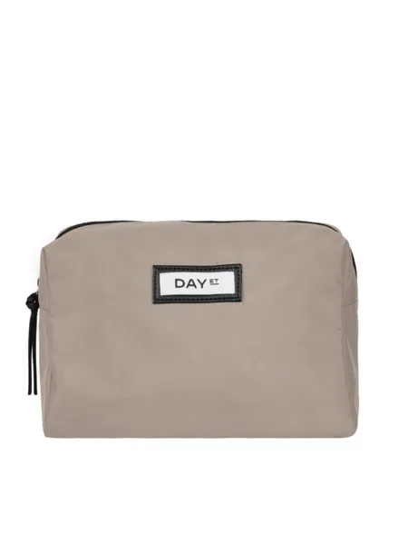 Hovedbilde DAY ET Gweneth RE-S Beauty ...