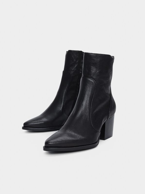 Bukela Silvia Black