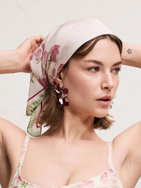 Pia Tjelta Betty Agnes Scarf Cream
