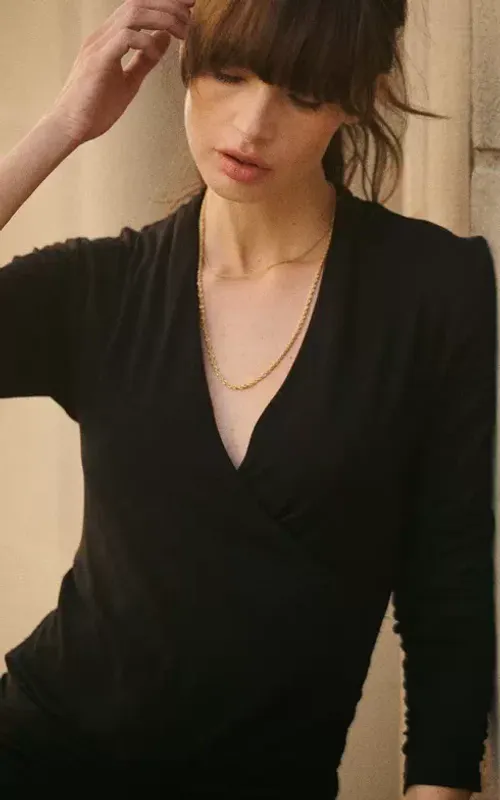 By TiMo Jersey V-Neck Top Black